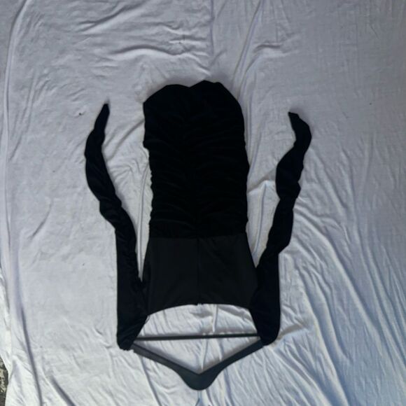 Hello Molly Keeping Secrets From Me Black Dress - Picture 8 of 9